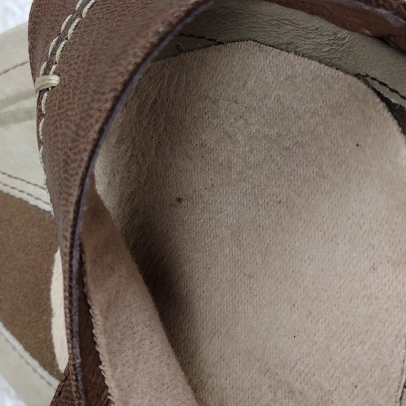 Patagonia Brown Leather Suede Ruching Upper Round Open Toe Slide Flat Sandal - Picture 15 of 16